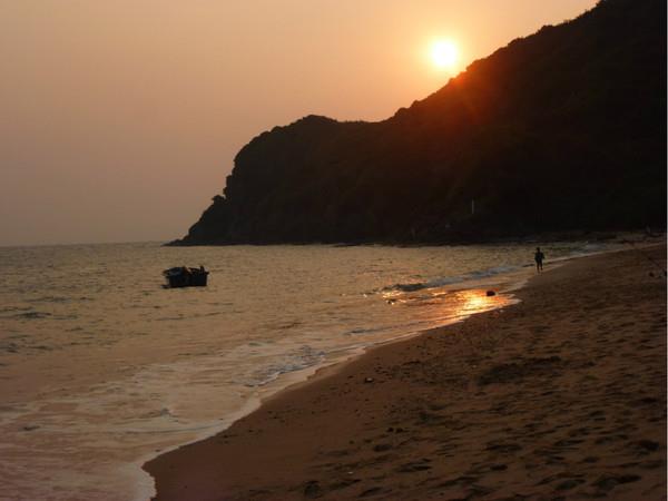 (5)【六一】惠州小辣甲島2天一夜露營+游泳潛水+自制海鮮大餐+篝火晚會+煙花+孔明燈-戶外活動圖-駝鈴網